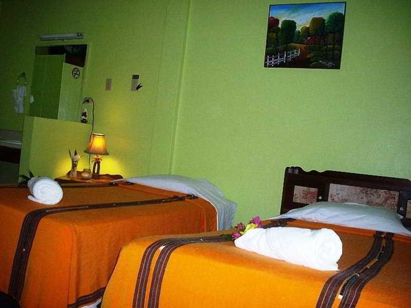 The Bakadeer Inn Ciudad de Belice Exterior foto
